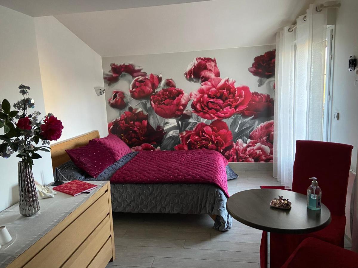 Pivoine Chambre D Hotes Fralignes エクステリア 写真